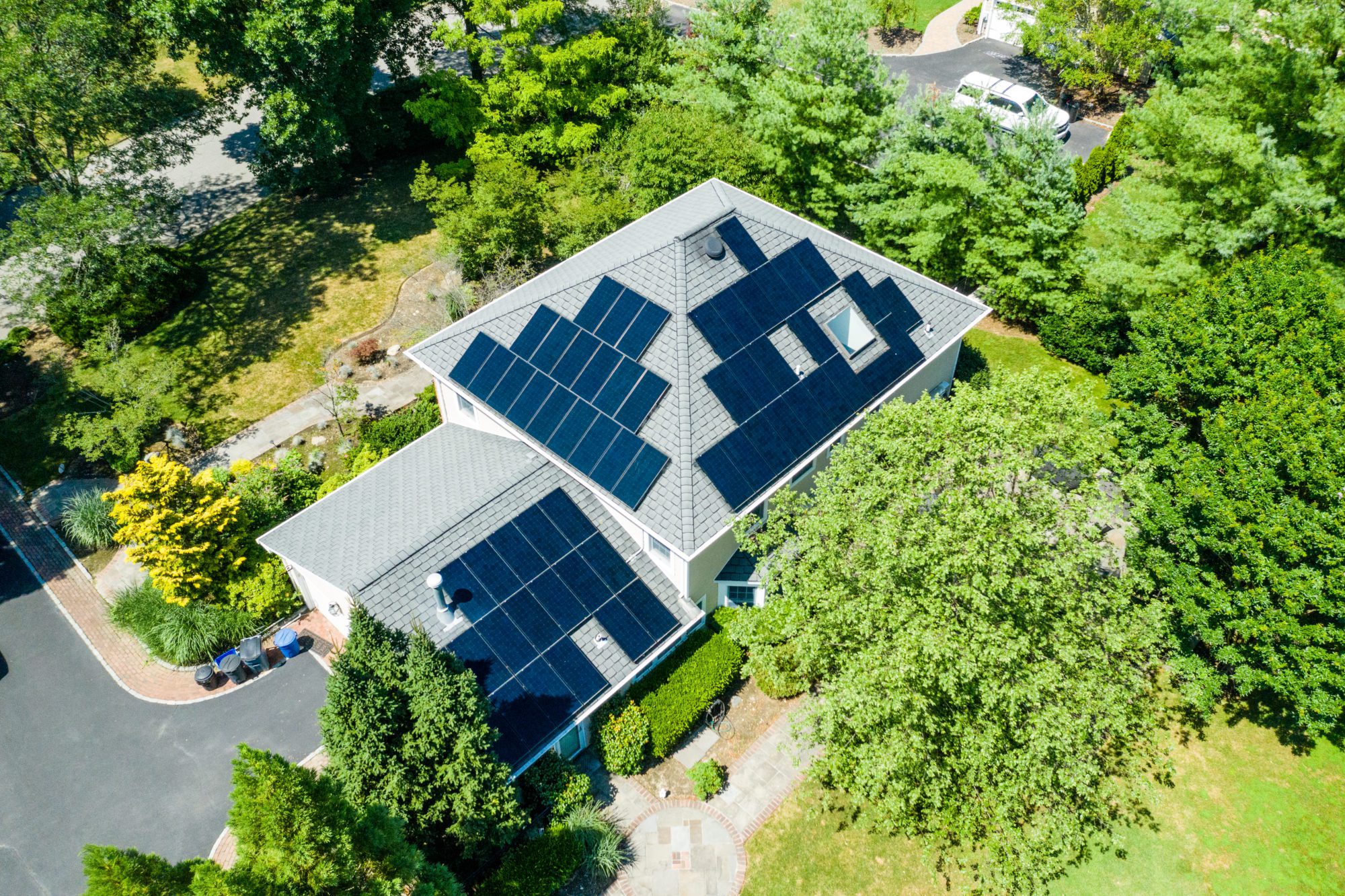 A house on Long Island with solar panels. Net metering allows homes to send excess electricity back to the grid and receive a lower bill.